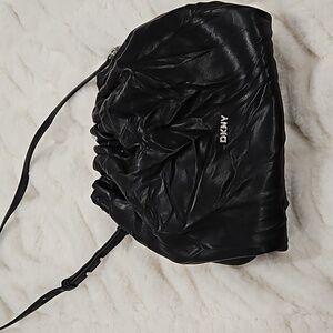 Black dkny cloud bag
